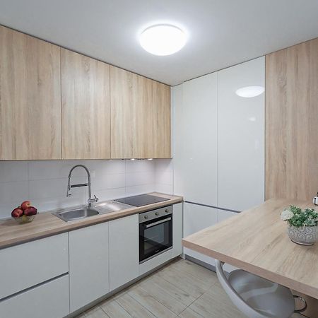 Apartman Franko - Self Check In Осиек Экстерьер фото